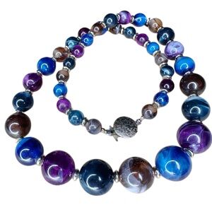 Vintage Beaded Acrylic Necklace